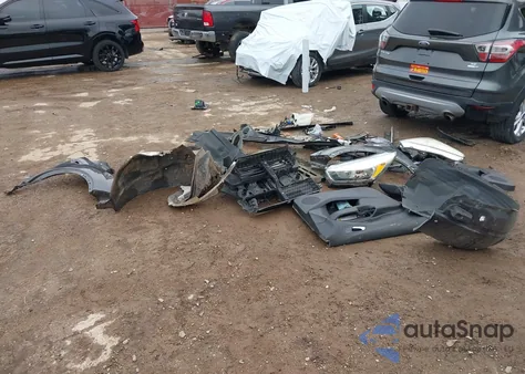 2017 Ford Escape Se z USA, uszkodzony, nr VIN 1FMCU9GD1HUB43456